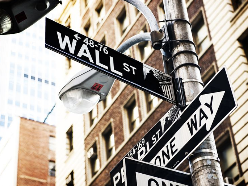 Phố Wall là gì? Tổng quan về trung tâm tài chính Mỹ 3 pho-wall-2